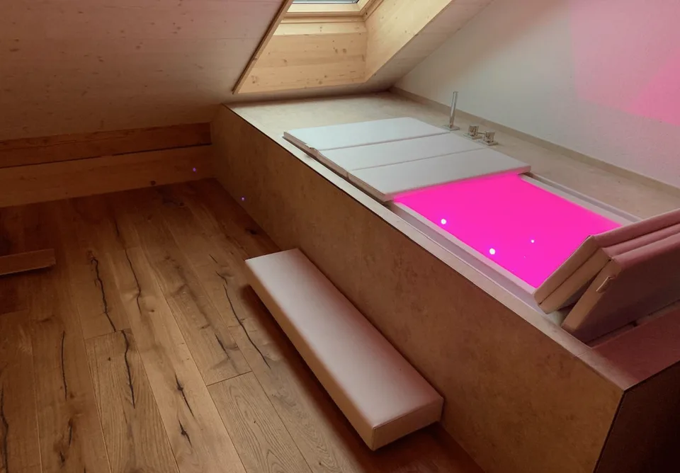 Appartement loft moderne et exclusif avec charme et vue sur les montagnes à Sevelen – photo 28 sur 30