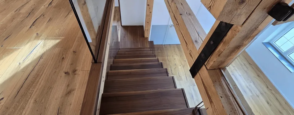 Appartement loft moderne et exclusif avec charme et vue sur les montagnes à Sevelen – photo 12 sur 30