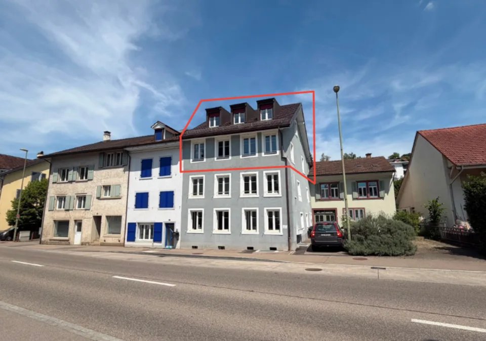 Helle 5-Zimmer-Maisonettewohnung mit grosser Terrasse in Gelterkinden