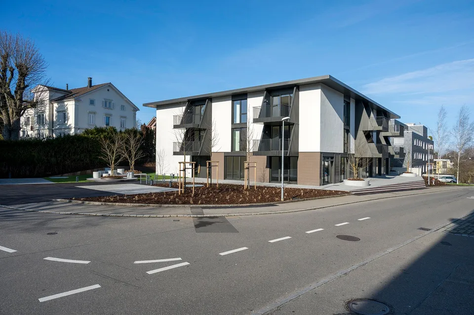 Spazi commerciali al piano terra a Gossau ZH – foto 8 di 13