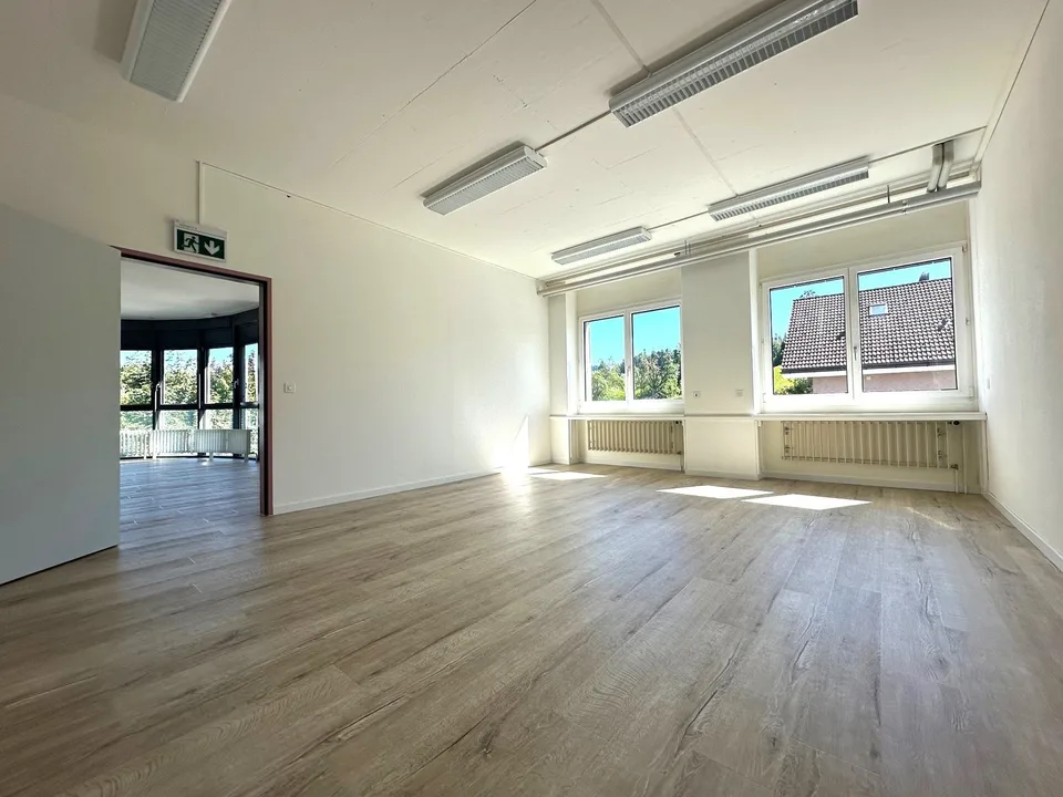 2 stanze singole chiare e attraenti à 30m2 e 35m2 – disponibili per occupazione immediata