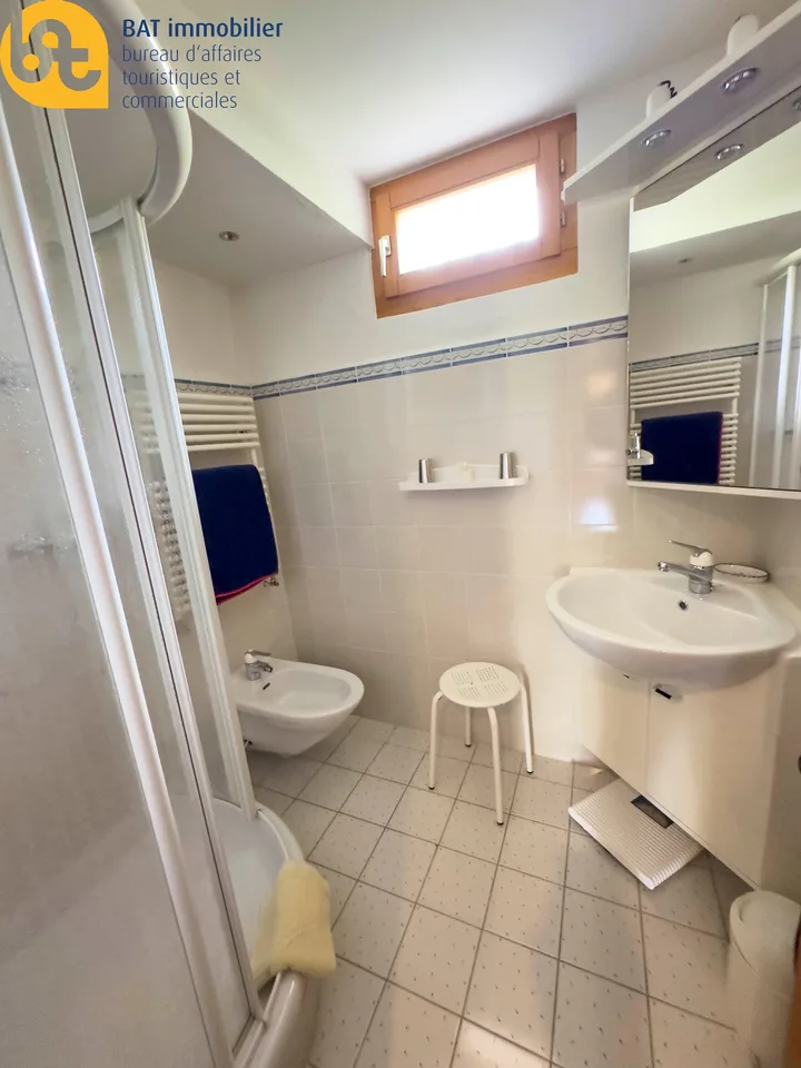 Appartement in einer Chalet-Nähe zum Golf von Crans – Foto 13 von 16