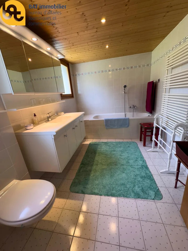 Appartement in einer Chalet-Nähe zum Golf von Crans – Foto 10 von 16