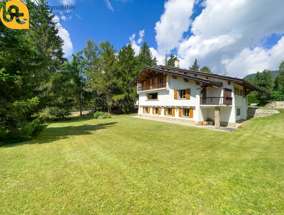 Ete 2026 Appartement dans chalet à proximité du Golf de Crans