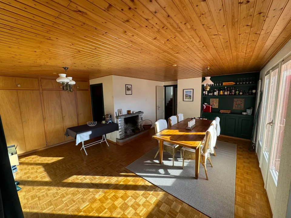 Chalet Pigwood, Blûche (Ref: 6650)