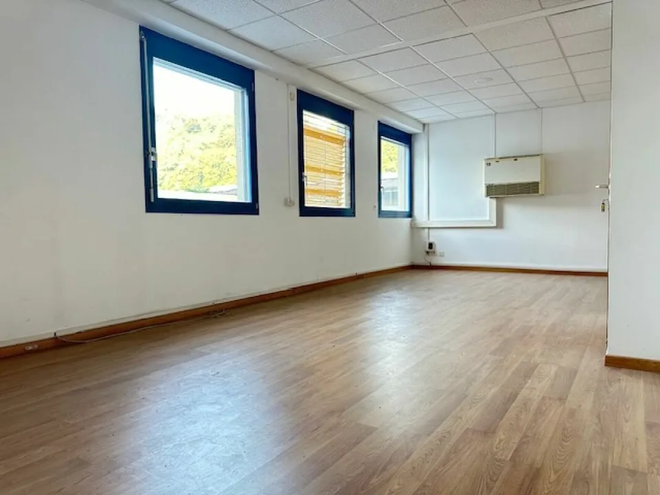 Affittasi uffici – Foto 8 von 18