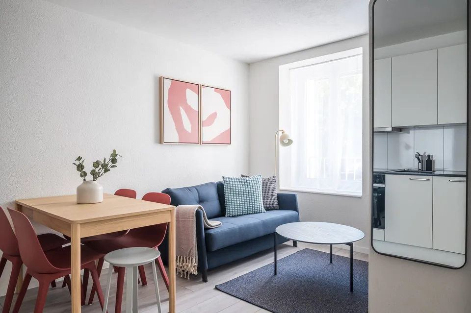 2min zum HB - möblierte 2.5 Zimmerwohnung
