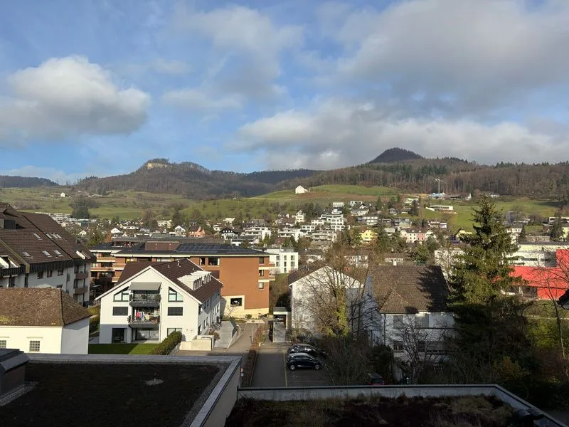 Tolle Dachwohnung im Zentrum - 1 Monat mietzinsfrei & Zügelgutschein!