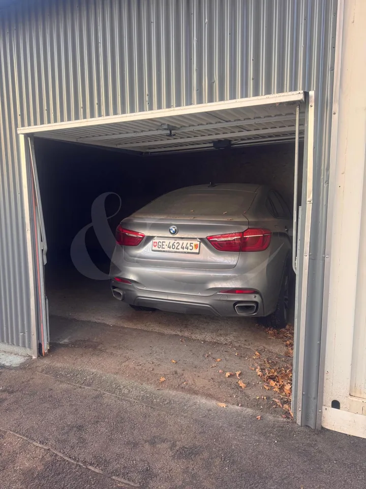 Av. de Pailly 5, Atelier nuovo e isolato di 60m2
