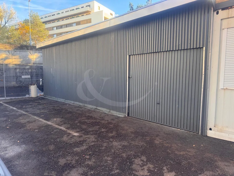 Av. de Pailly 5, Atelier nuovo e isolato di 60m2