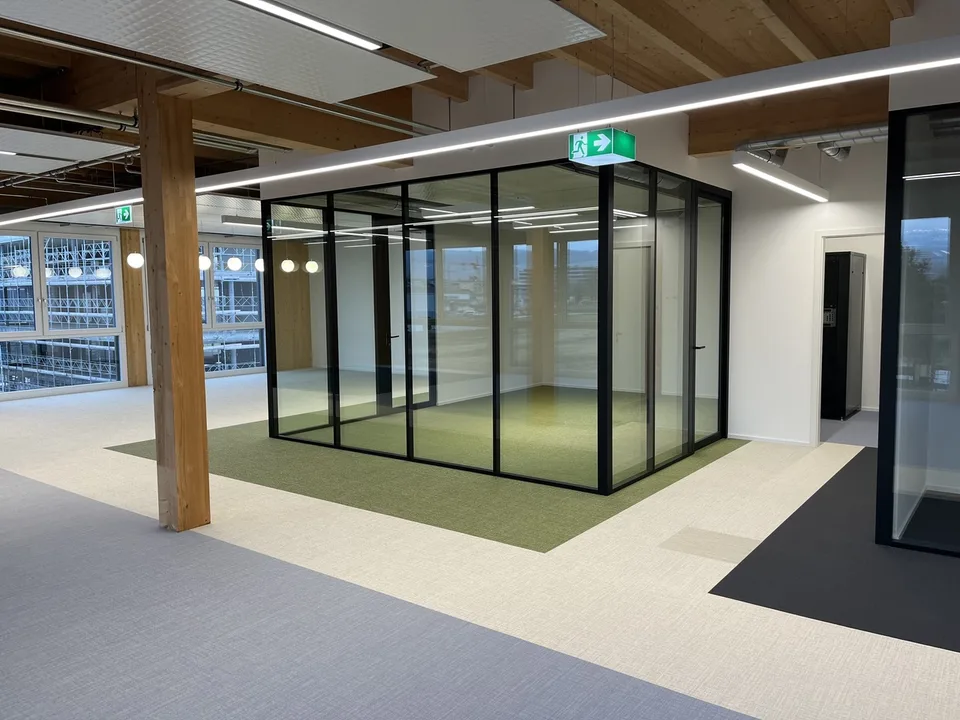 Equipped office plug and play new 310m2 in SPARK in Gland – photo 8 of 13