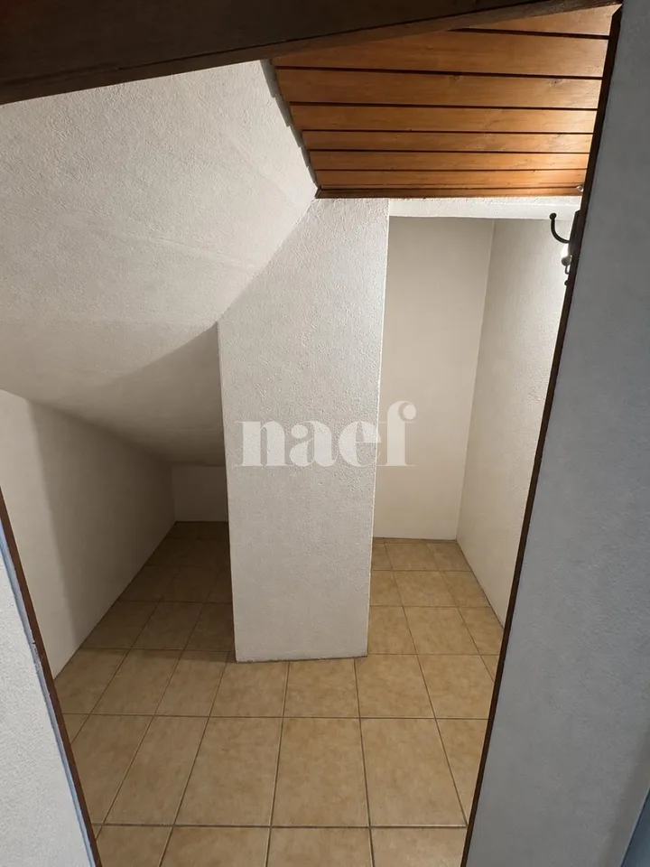Studio im ersten Stock