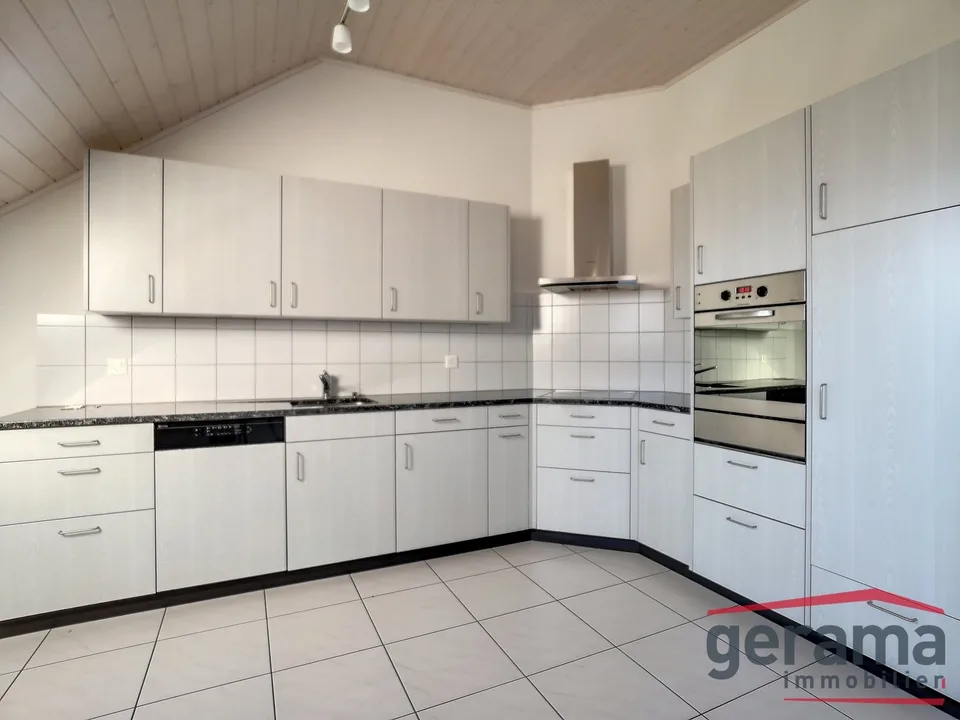 Charmante 3.5 Zimmerwohnung in Oberschrot .