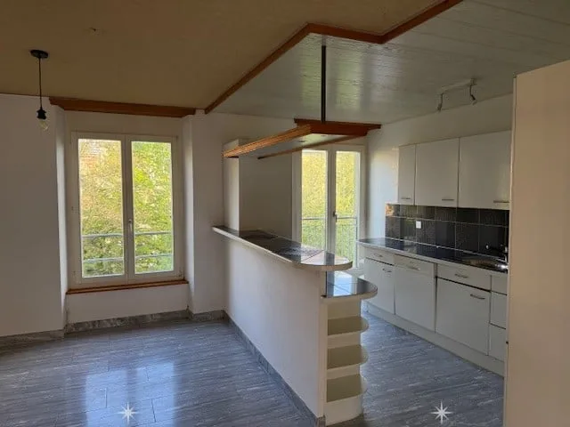 Appartamento moderno 2 1/2 locali su Unterer Quai a Biel/Bienne