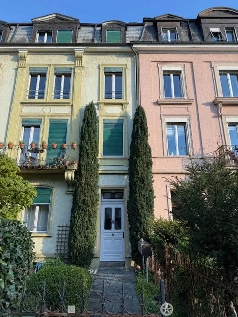 Moderne 2 1/2-Zimmerwohnung am Unterer Quai in Biel/Bienne