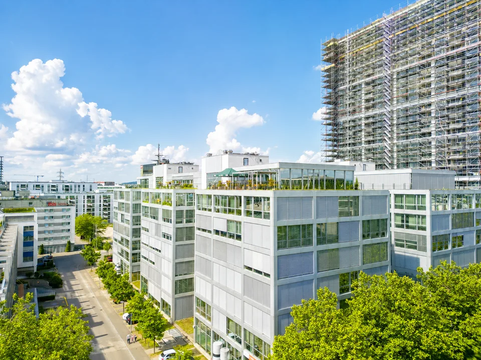 MODERNE BÜROFLÄCHE IM ZÜRI CAMPUS – FLEXIBEL, REPRÄSENTATIV & BESTENS ANGEBUNDEN