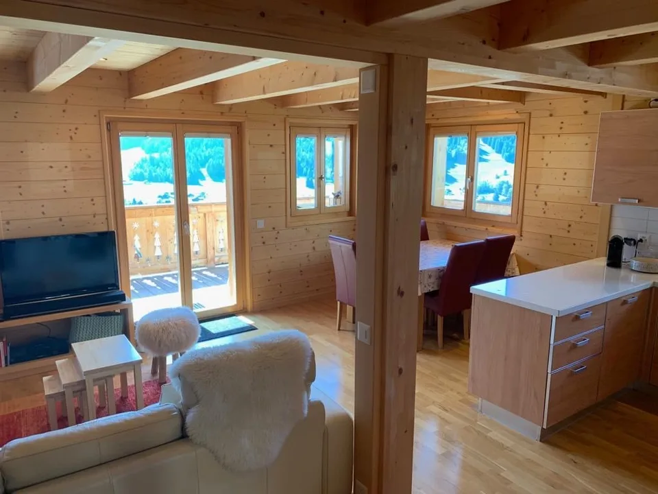 Weekly rent - SASSET 5, LA CHRYSALINE LOT 2