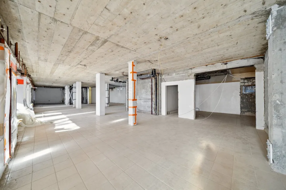 Beautiful commercial space near the city center