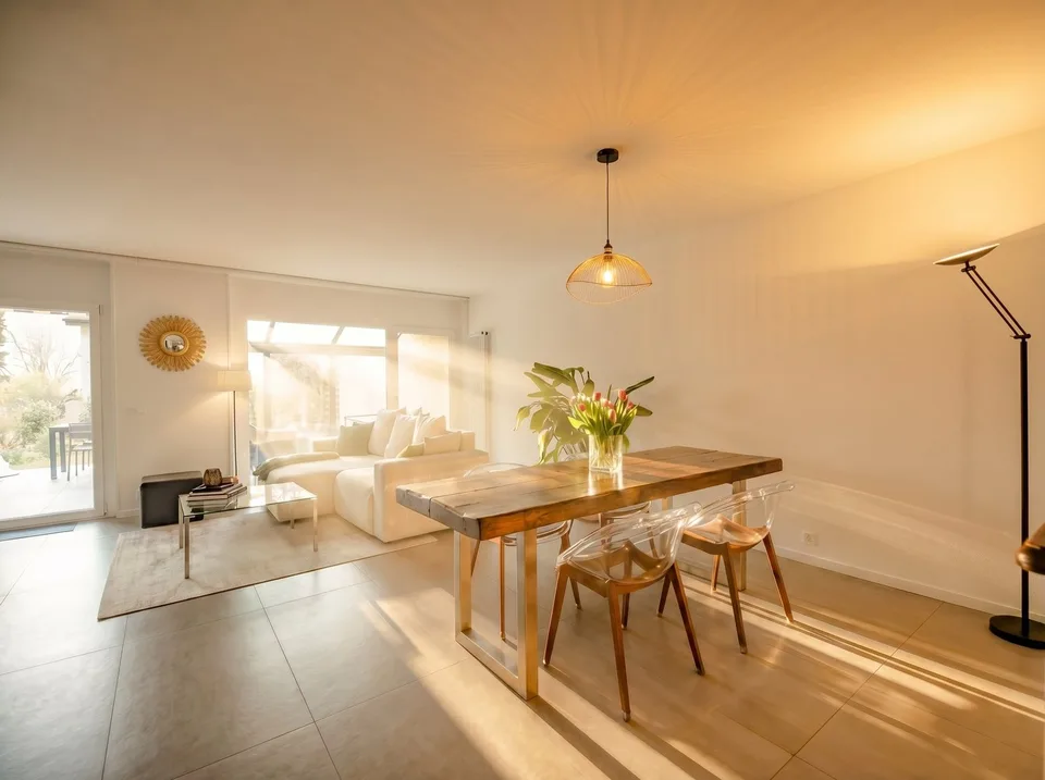 Verkauft - Schönes 6.5-Zimmer-Haus renoviert in einer Wohngegend