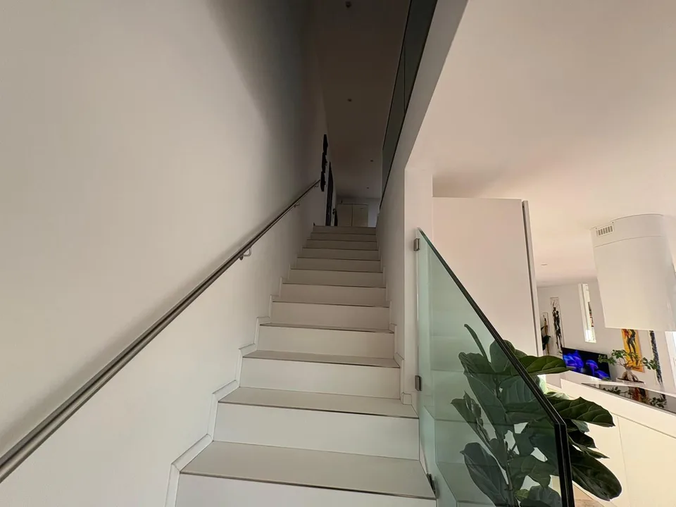 Villa mit Pool, freier Aussicht und absoluter Privatsphäre – Foto 14 von 29