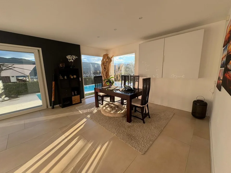 Villa mit Pool, freier Aussicht und absoluter Privatsphäre – Foto 9 von 29