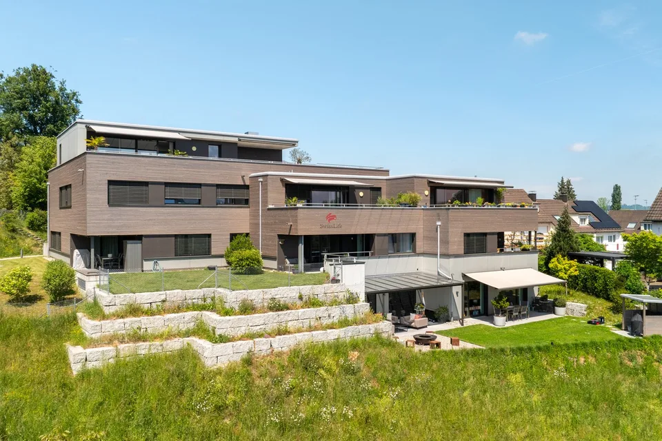 Helle Wohlfühloase über der Stadt mit traumhafter Terrassenwohnung-Atmosphäre