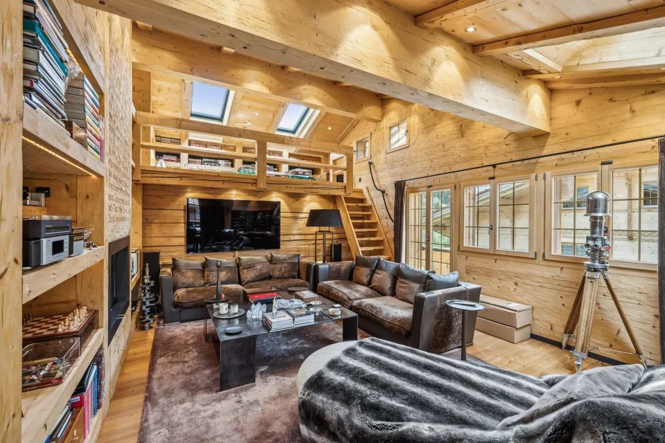 Prächtiges Penthouse in Feutersoey bei Gstaad