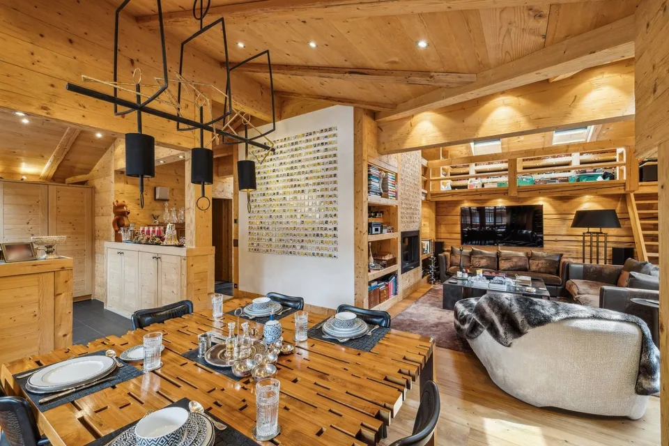 Prächtiges Penthouse in Feutersoey bei Gstaad