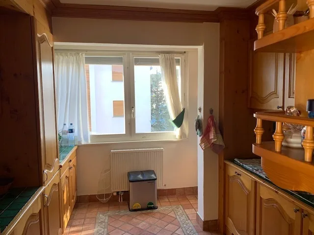 Continental, 5 pièces, rez-supérieur
