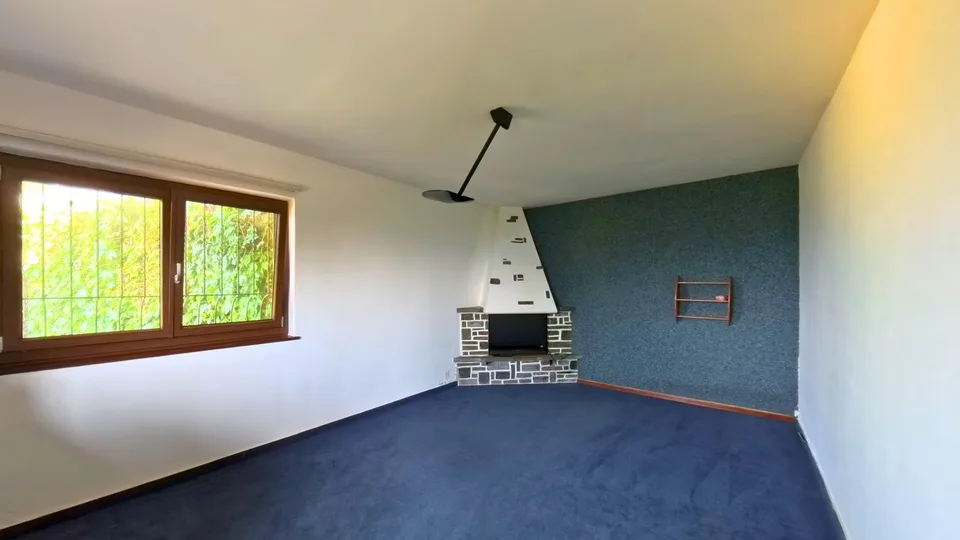 VILLA INDIPENDENTE CON GIARDINO E VISTA APERTA – photo 7 of 19