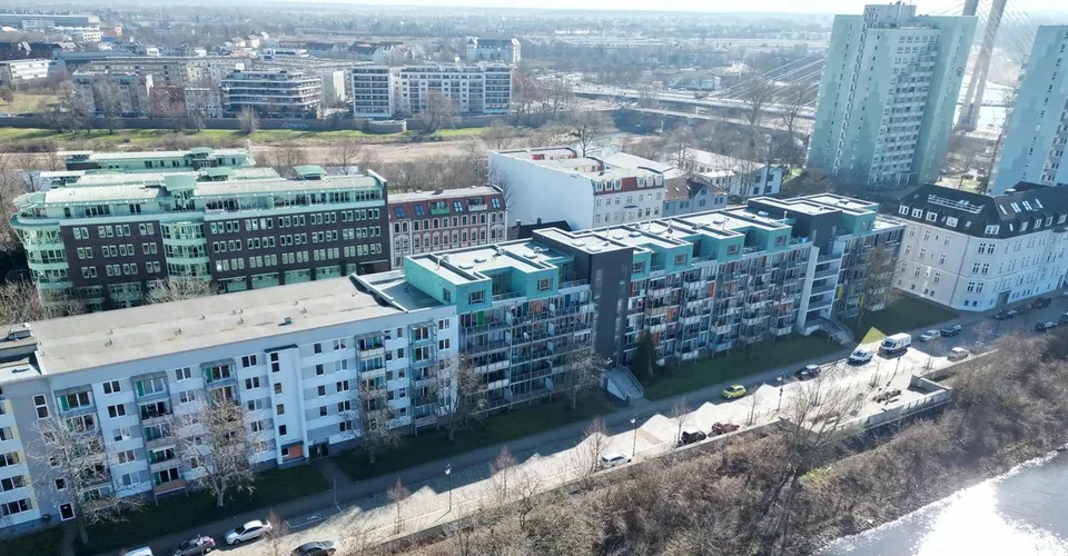 Appartement de placement de capitaux de premier plan sur l'Elbe avec un rendement de 3,75%