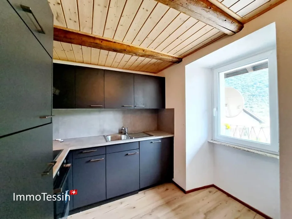 5.1% RENDITE: Kleines Mehrfamilienhaus mit 3 Wohnungen in der Nähe von Bellinzona zum Top Preis – Foto 9 von 13
