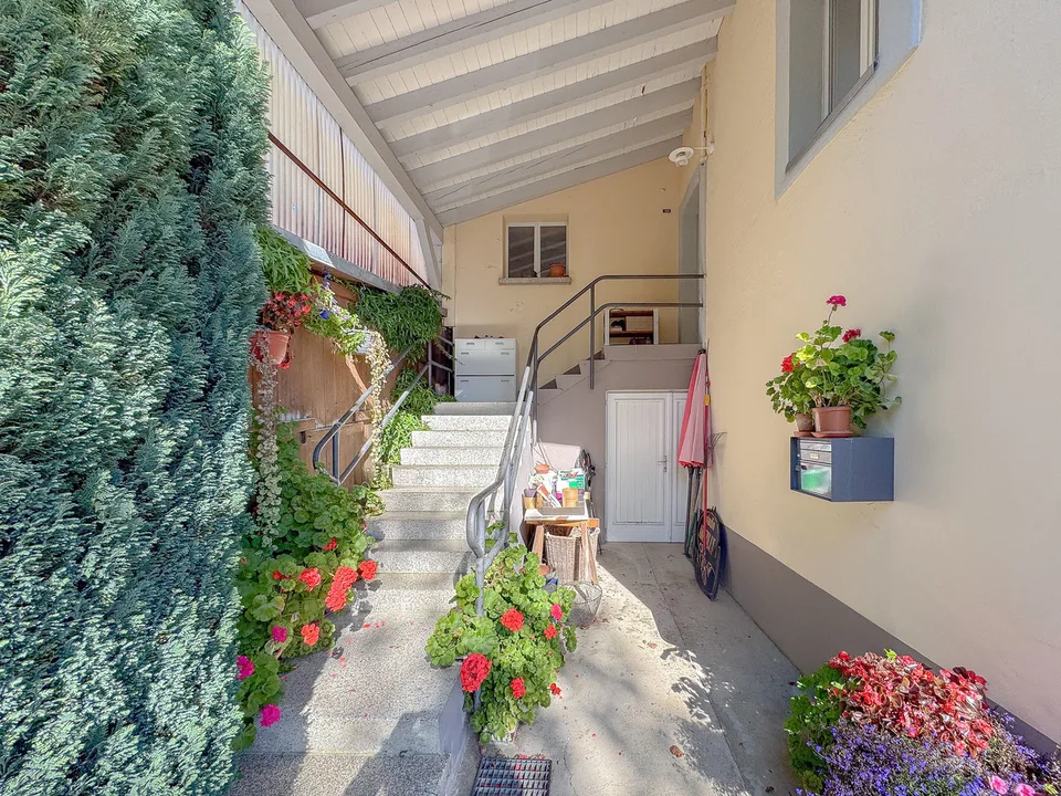 Casa unifamiliare con garage Grandi volumi e potenziale di ampliamento – foto 8 di 21