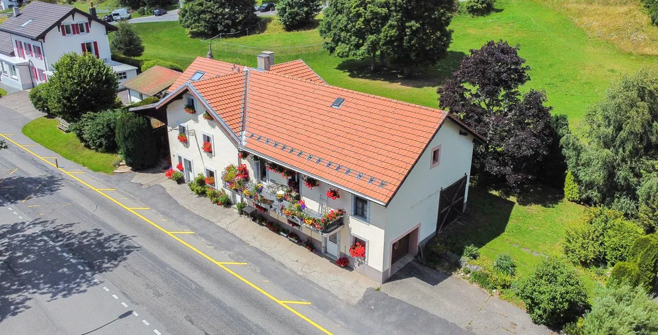 Casa unifamiliare con garage Grandi volumi e potenziale di ampliamento – foto 6 di 21