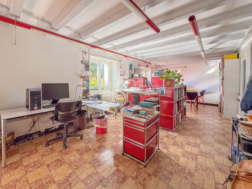Casa unifamiliare con garage Grandi volumi e potenziale di ampliamento – foto 12 di 21