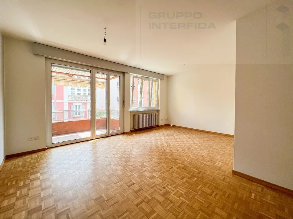 Wohnung 3.5 Zimmer teilweise renoviert