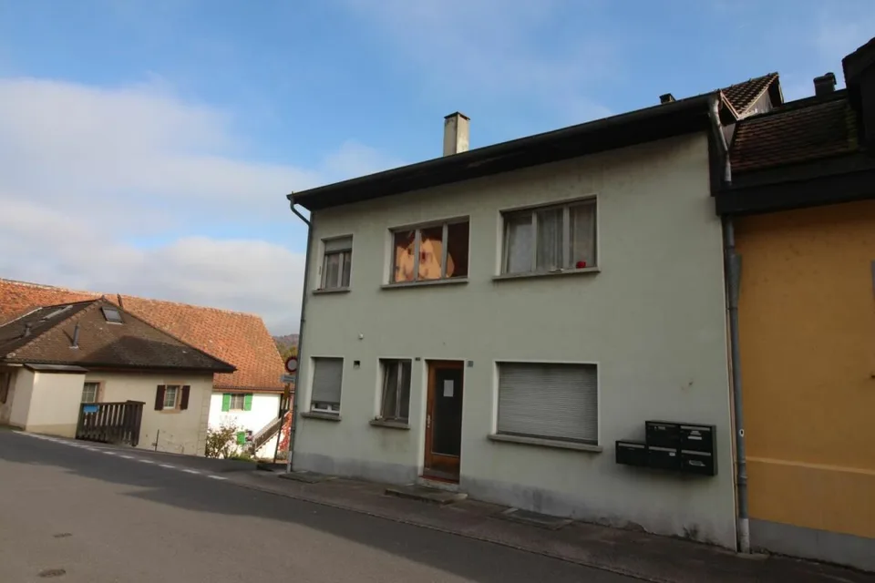 Rental building in Lucens