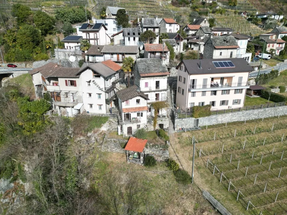 Casa nel nucleo,  3.5 locali, Completamente Riattata, Agarone