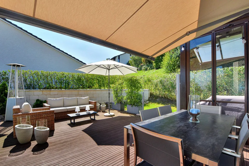 Ruhig gelegenes 6.5-Zimmer-Einfamilienhaus mit herrlicher Weitsicht – Foto 19 von 25