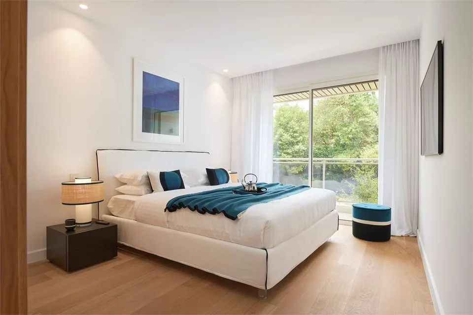 Penthouse avec terrasse sur le toit et vue sur mer – photo 10 sur 13