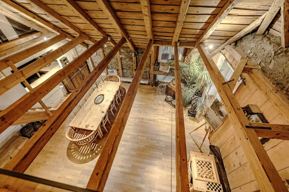 Wohnung von 300 m2, als Doppelhaus, in La Chaux-de-Fonds – Foto 6 von 7