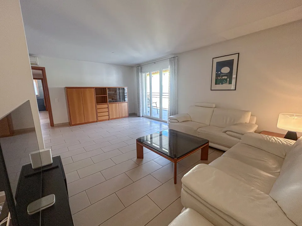 VACALLO ESPACE, LUMIÈRE ET CONFORT, APPARTMENT EN ETAGE SANS COMPROMIS