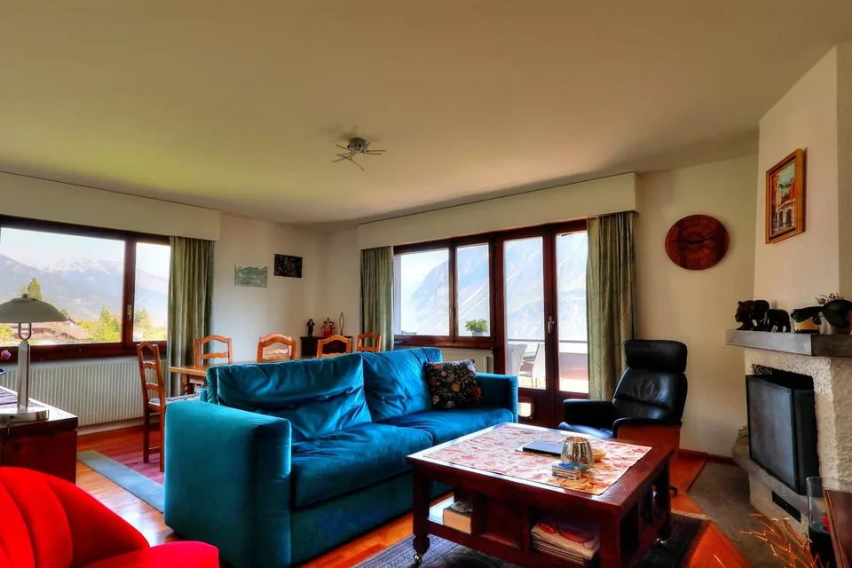 Ampio appartamento familiare di 4.5 locali con vista panoramica