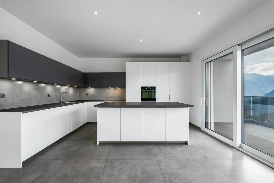 Villa contemporanea nuova a Crans-Montana