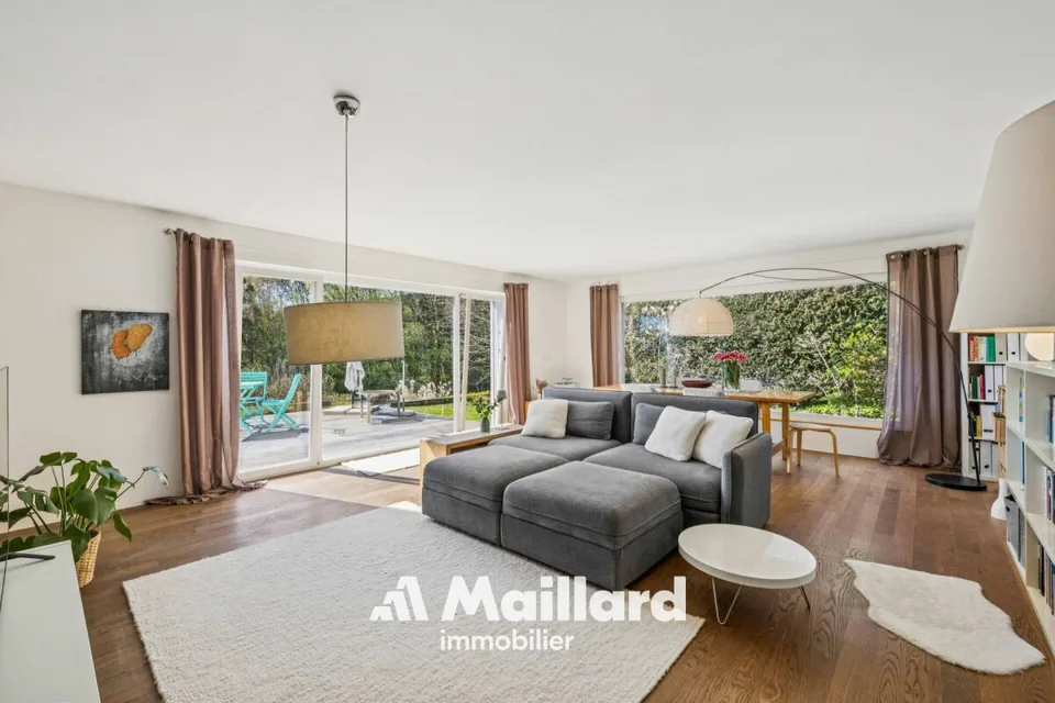 Bella villa contemporanea a St-Légier