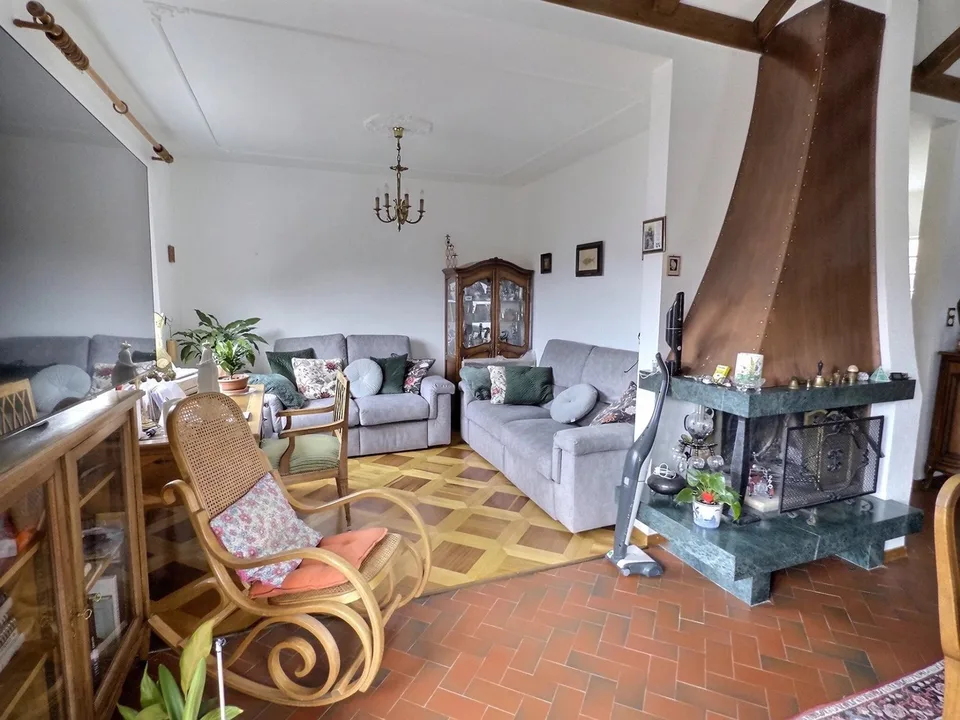Vendita - Casa Niouc