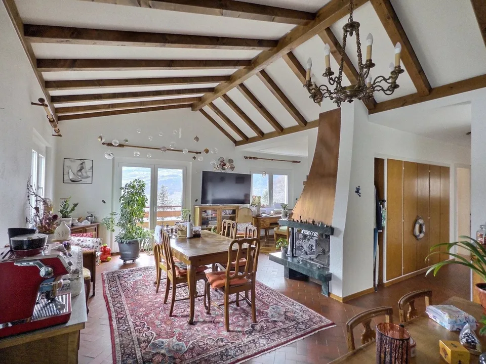 Vendita - Casa Niouc