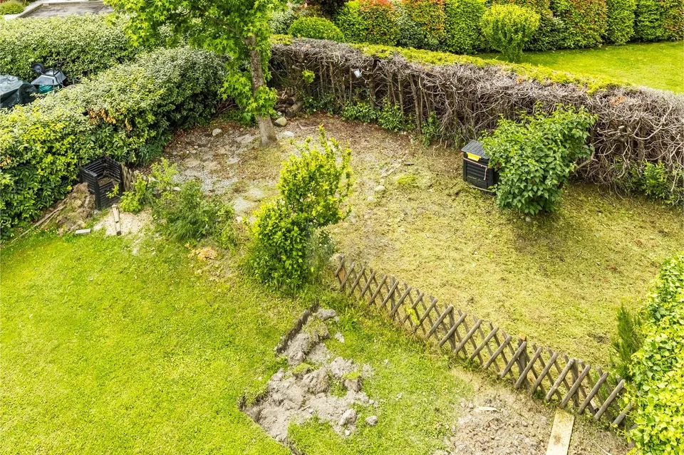 Duplex luminoso con giardino privato e serra – foto 10 di 13