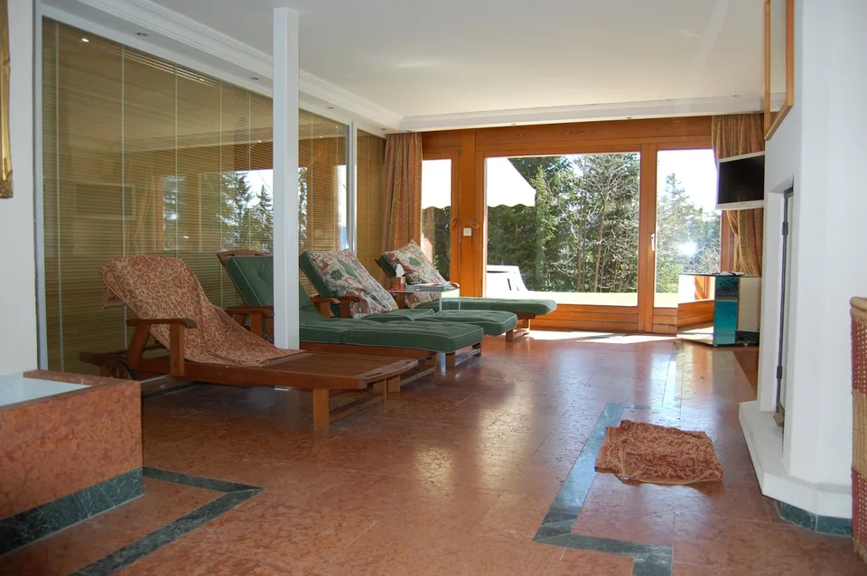 Prächtige 5,5-Zimmer-Wohnung Ski-in Ski-out mit atemberaubendem Blick – Foto 10 von 27