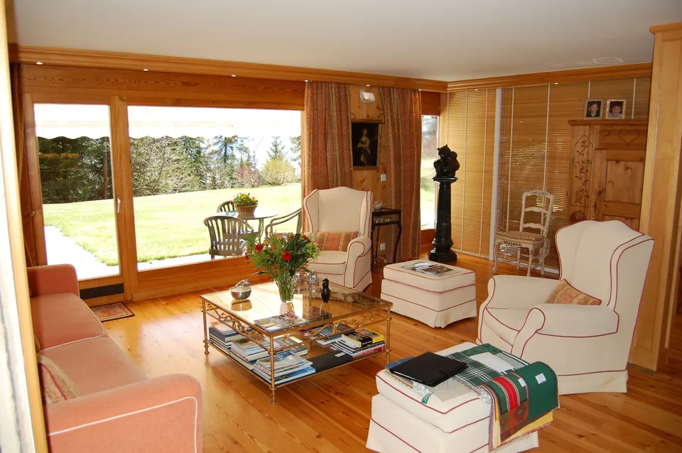 Prächtige 5,5-Zimmer-Wohnung Ski-in Ski-out mit atemberaubendem Blick – Foto 11 von 27